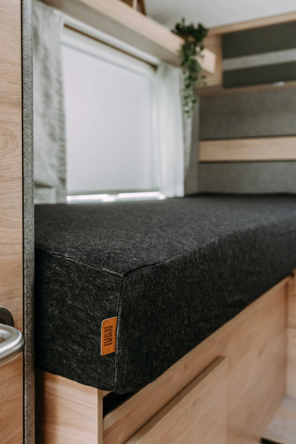 IVAN merinovillainen muotoonommeltu aluslakana 90 x 200 cm tummanharmaa