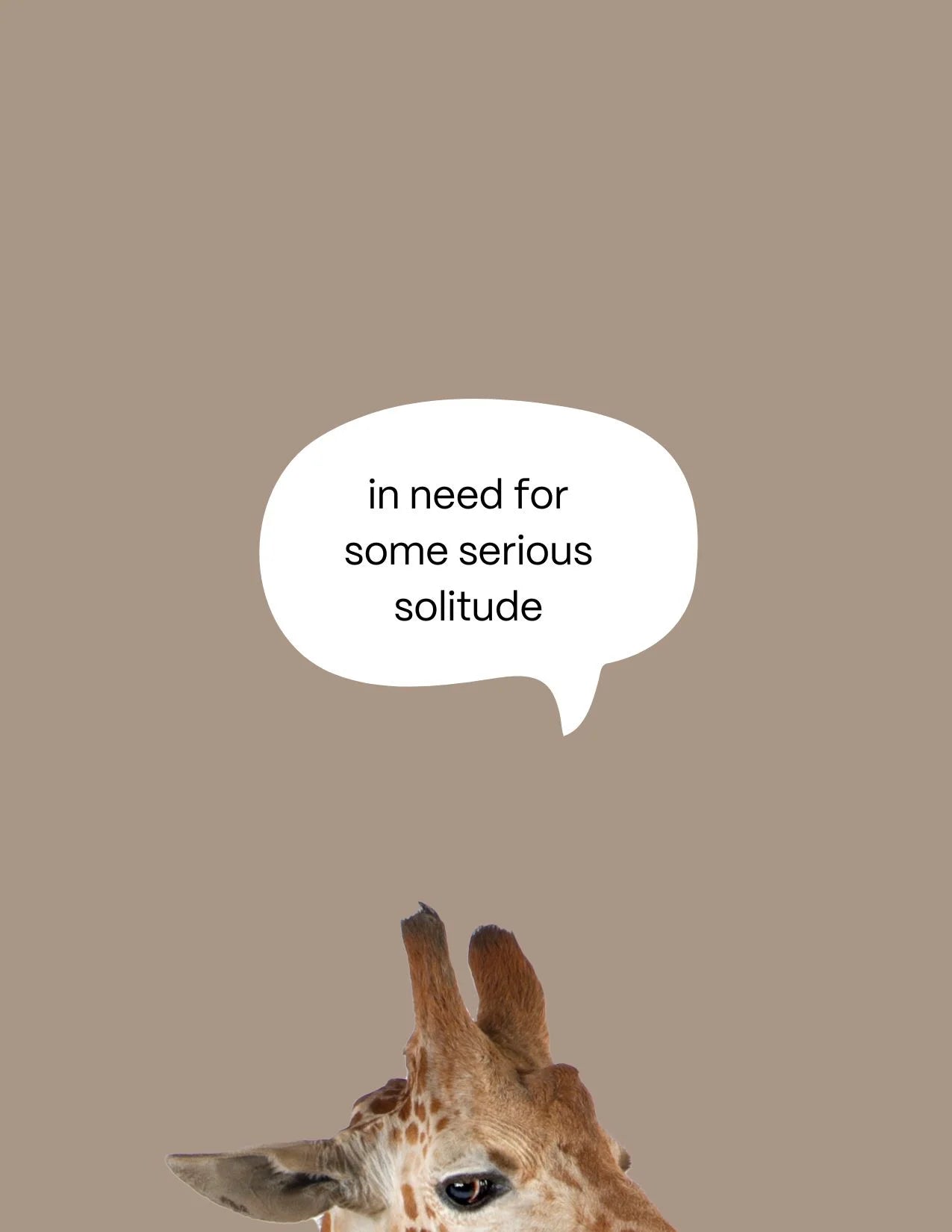Carlos-kirahvi postikortti beige In need for some serious solitude